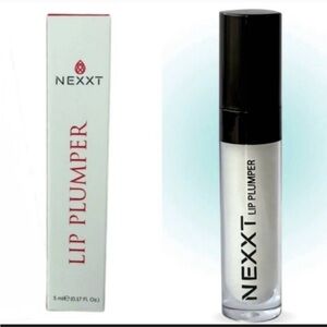 Hydrating Lip Plumper with Jojoba Oil